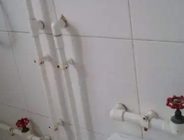岑溪水管维修多少钱